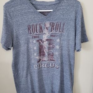 Lucky Brand mens graphic tee